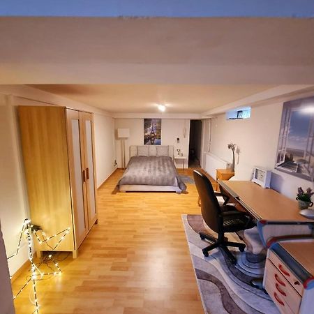 Souterrainwohnung Zentrale Lage In Detmold Dış mekan fotoğraf