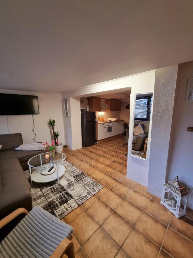 Souterrainwohnung Zentrale Lage In Detmold Dış mekan fotoğraf